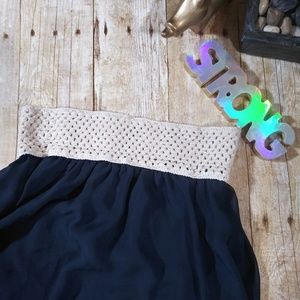 🌻& 4/25 Bella D long flowy skirt (c4)